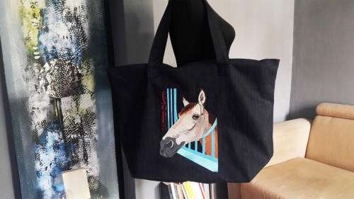 Turn your real pet photos into embroidery designs files