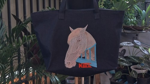 Turn your real pet photos into embroidery designs files